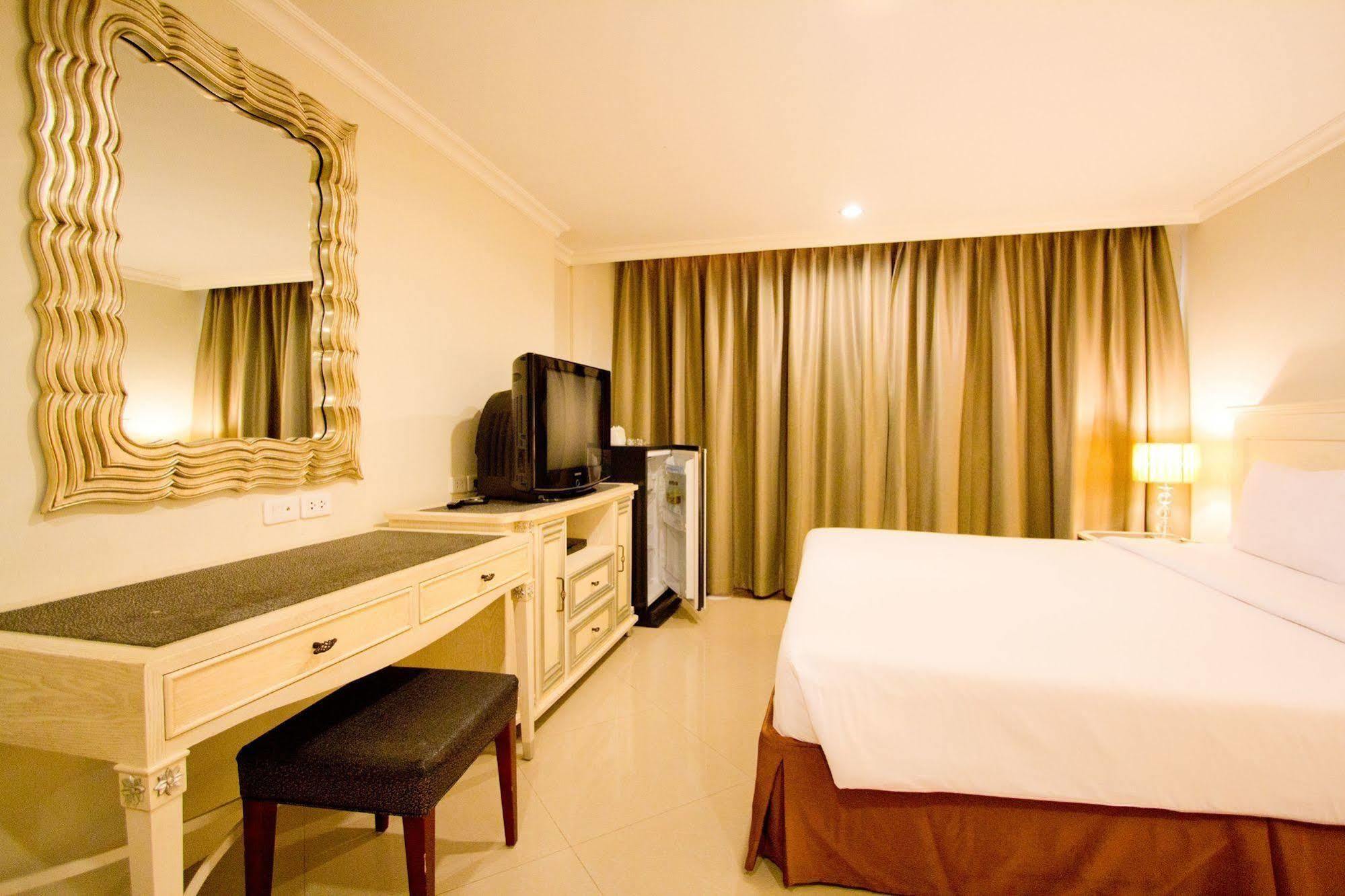 Lk Mansion Aparthotel Pattaya Buitenkant foto