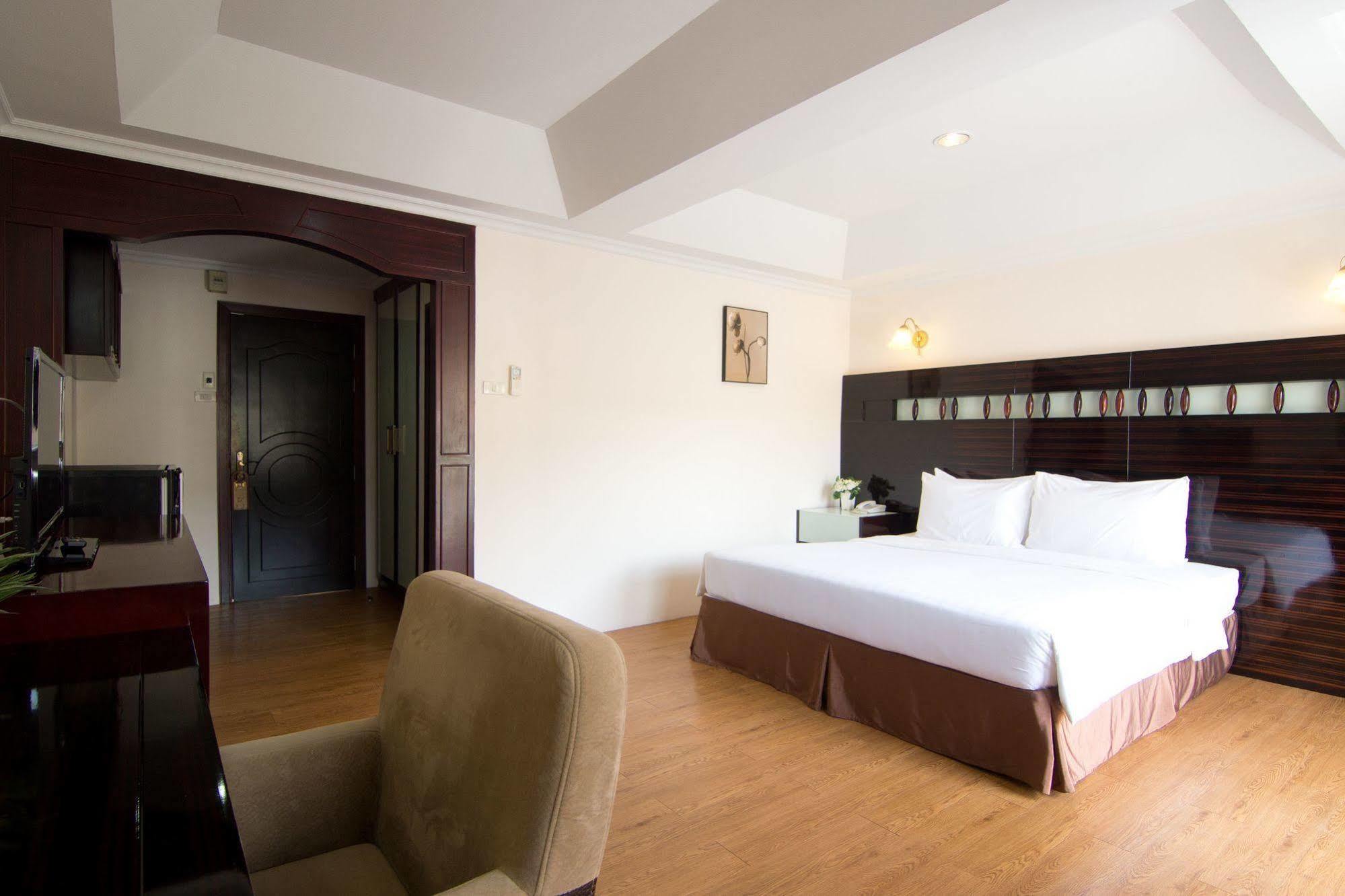 Lk Mansion Aparthotel Pattaya Buitenkant foto