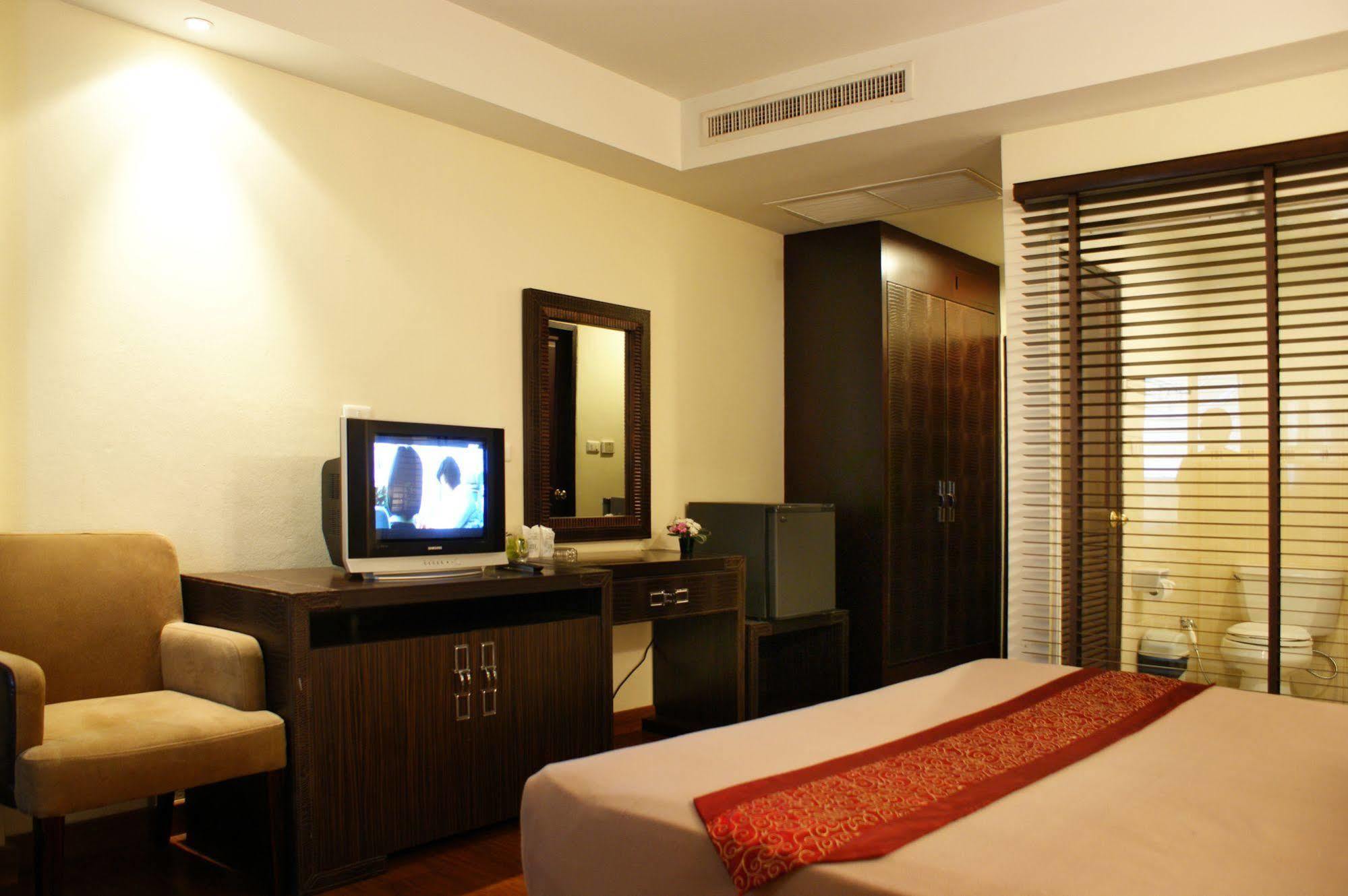 Lk Mansion Aparthotel Pattaya Buitenkant foto